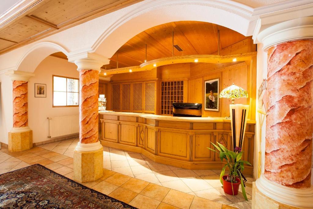 Hotel&Appartements Alpenresidenz Viktoria Neustift im Stubaital Exterior foto